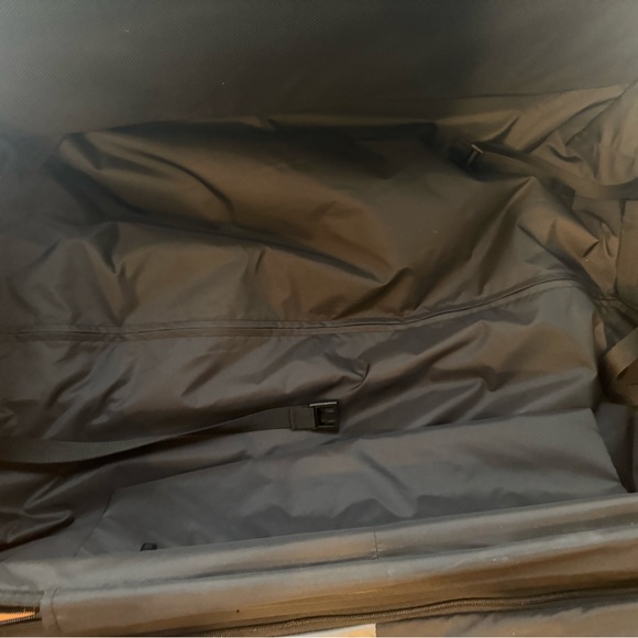 Beis - The 29" Large Check-In Roller - Picture 15 of 16